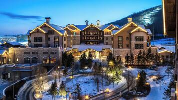 Fachada de la propiedad