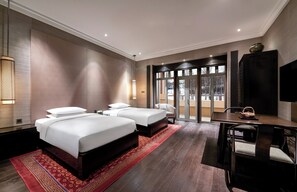 Room, 2 Twin Beds, Mountain View | In-room safe, desk, soundproofing, iron/ironing board - Park Hyatt Changbaishan (Baishan)
