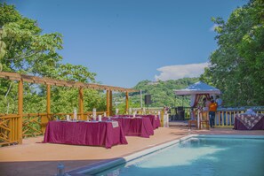 Outdoor wedding area - Bay View Eco Resort & Spa (Port Antonio)