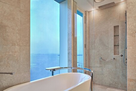 The Westin Singapore - Image 81