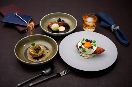 The Westin Singapore - Image 22