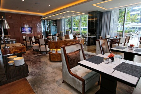 The Westin Singapore - Image 83