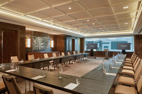 The Westin Singapore - Image 30