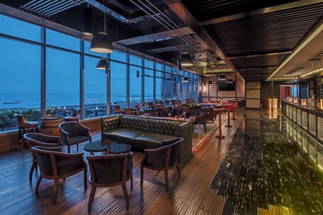 The Westin Singapore - Image 4