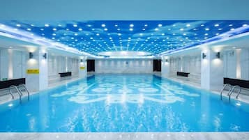Indoor pool, outdoor pool