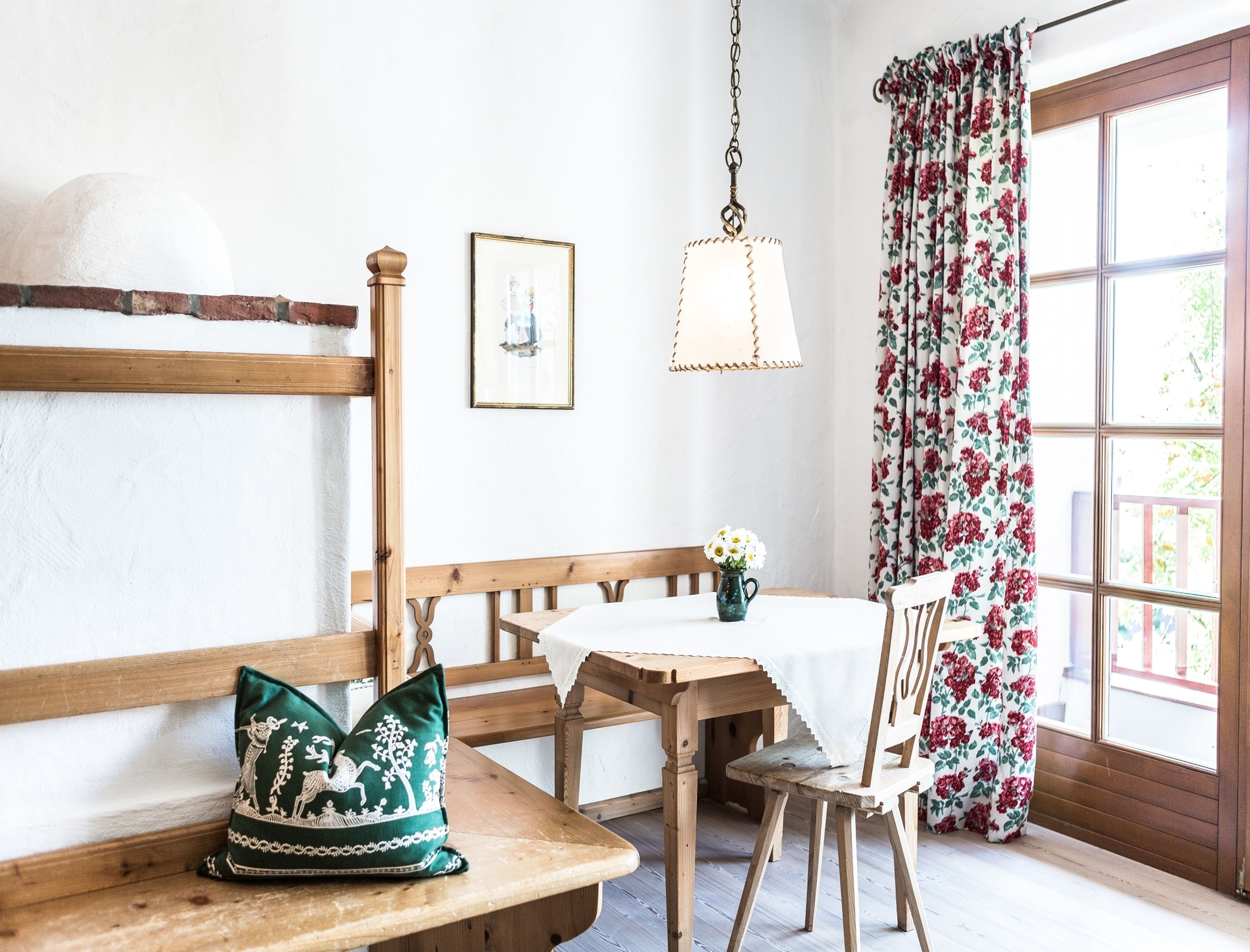 Zimmersafe, Bügeleisen/Bügelbrett, kostenloses WLAN, Bettwäsche