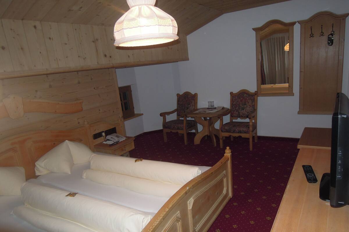 Familienzimmer, Balkon (Familiennestl)