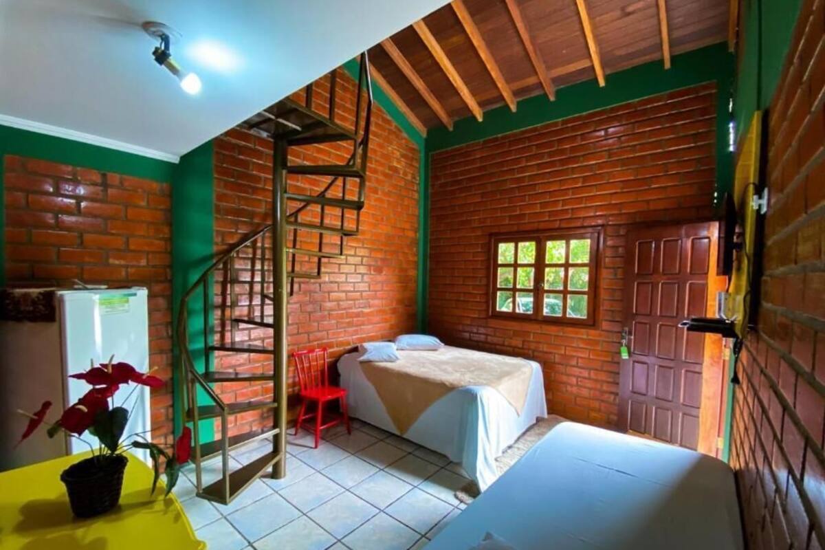 Standard Room | WiFi (free), bed sheets