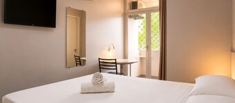 Hotel El Pilar by Bsb Inn