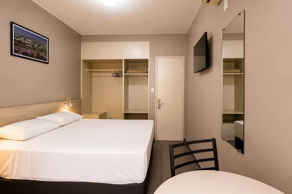 Minibar, desk, iron/ironing board (on request), WiFi (free)