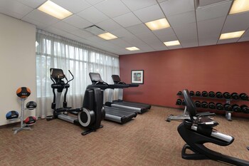 Fitness center at Hyatt Place Bayamon
