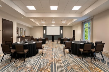 Meeting space at Hyatt Place Bayamon