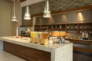 Free daily buffet breakfast - Hyatt Place Bayamon (Bayamon)
