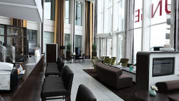 Lobby-Lounge
