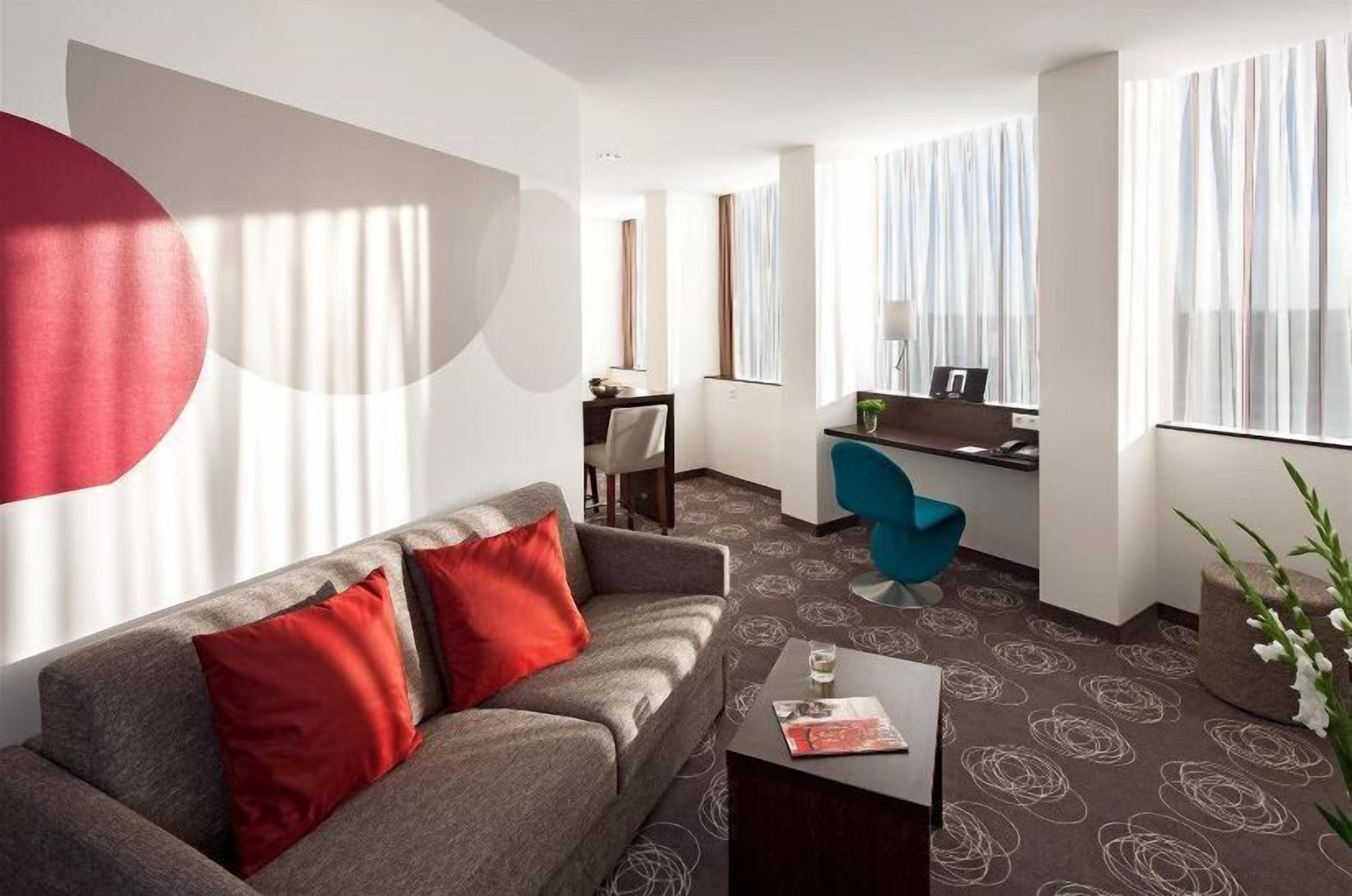 Studio, 1 Double Bed | Living area
