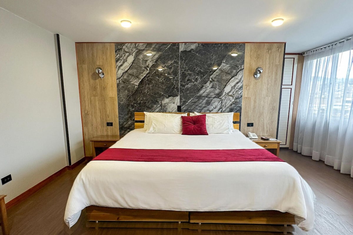 Premium bedding, down duvets, memory-foam beds, minibar