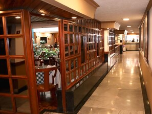 Breakfast, lunch and dinner served