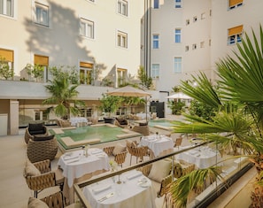 Frokost serveres