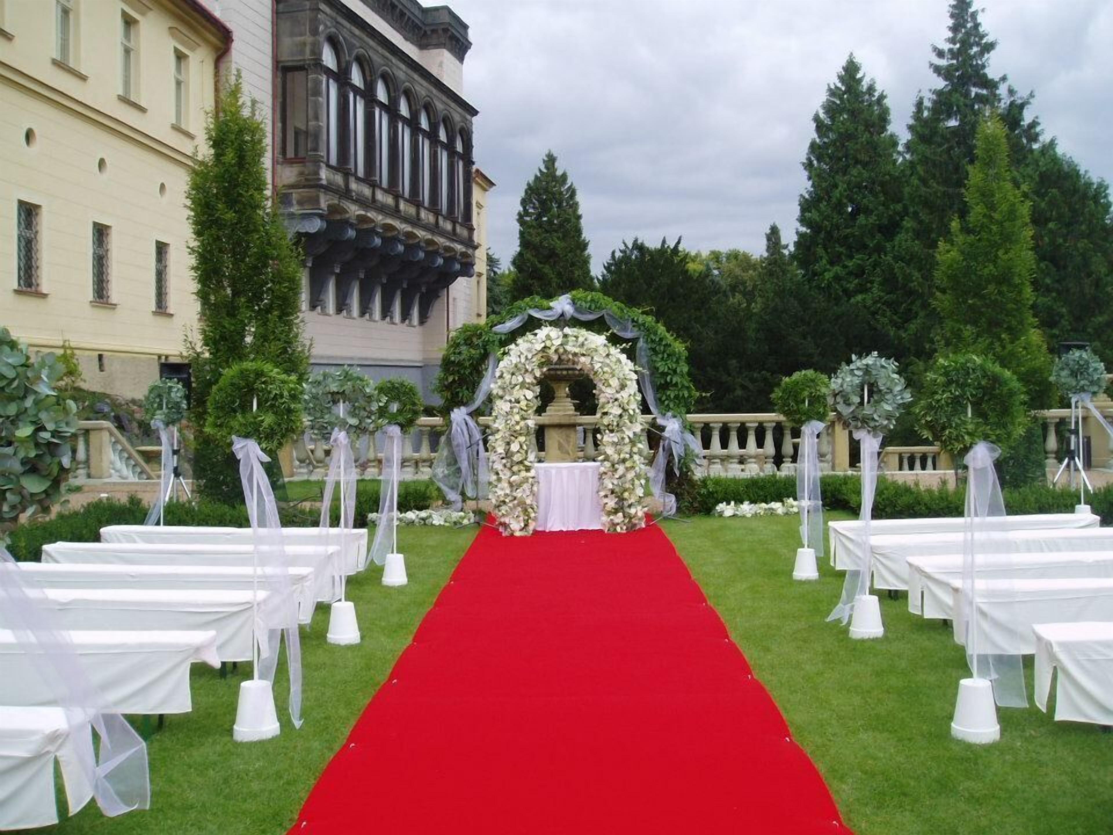 outdoor wedding area