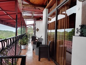 Quarto família, 2 quartos (2nd Floor) | 2 quartos, roupas de cama antialérgicas, edredons de pluma