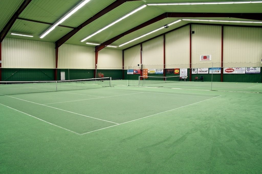 tennis court