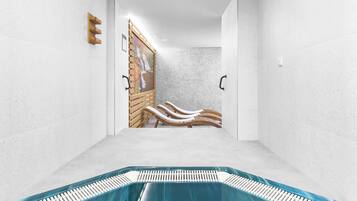 Bañera de hidromasaje interior