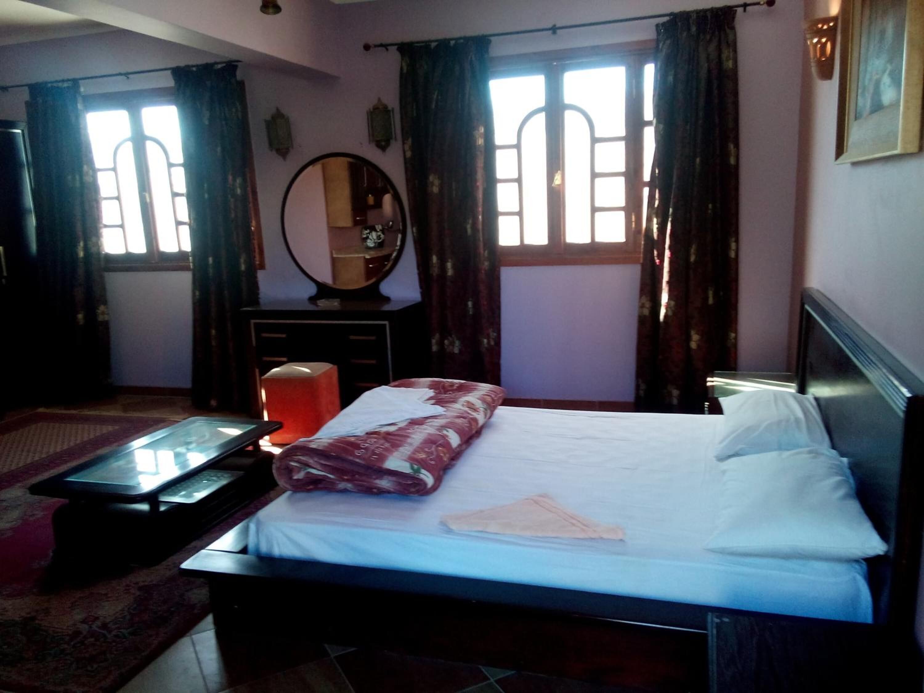 premium bedding, in-room safe, desk, iron/ironing board