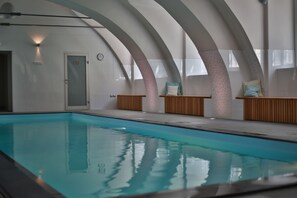 Indoor pool - Chateau Herálec Boutique Hotel & Spa by L'OCCITANE (Heralec)