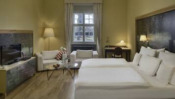 19 habitaciones, colchones con efecto memoria y minibar