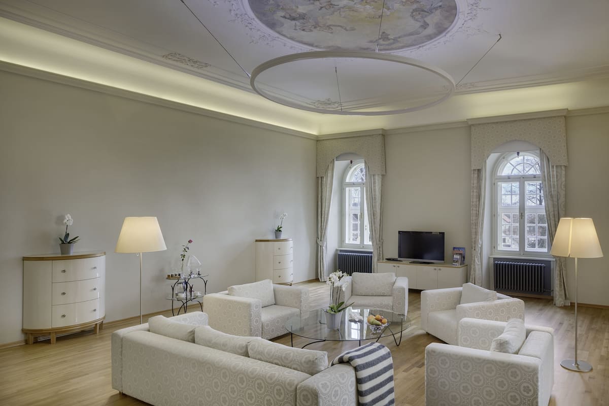 Presidential Suite, Park View