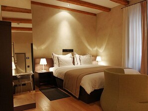 Premium bedding, minibar, in-room safe, desk - Hotel Kukuriku (Kastav)