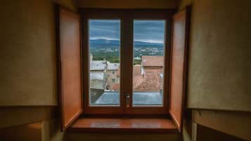 Standard Double Room | Premium bedding, minibar, in-room safe, desk