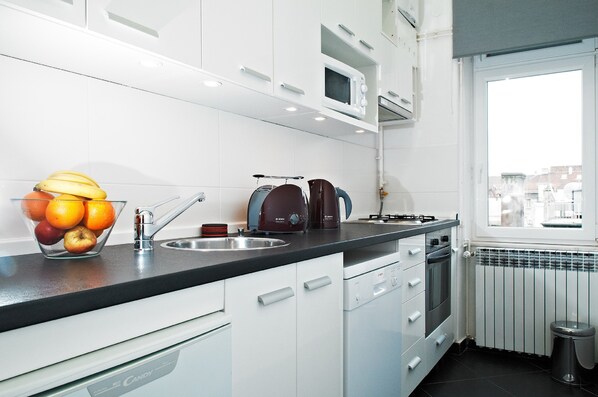 Apartamento superior | Cocina privada | Hervidor eléctrico