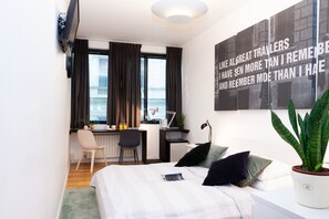 ZS1/2/5 Double Room Petrinjska | เตารีด/โต๊ะรีดผ้า, Wi-Fi ฟรี, ผ้าปูที่นอน