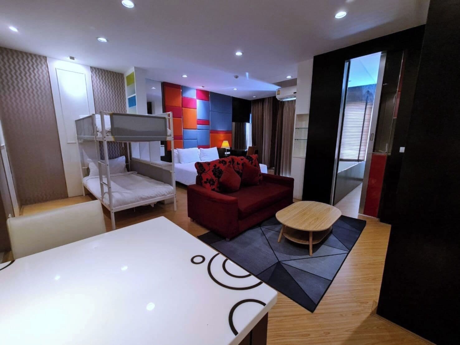 Family Bunk Bed with City View | City view