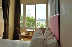 View from room - The Sunreno Hotel Bangkok (Bangkok)