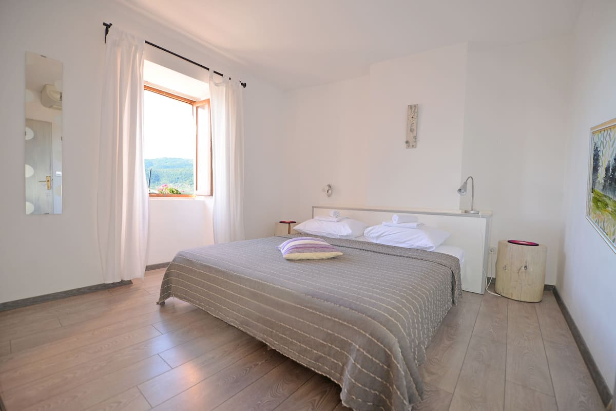 Double Room, Panoramic View | 책상, 무료 WiFi, 침대 시트