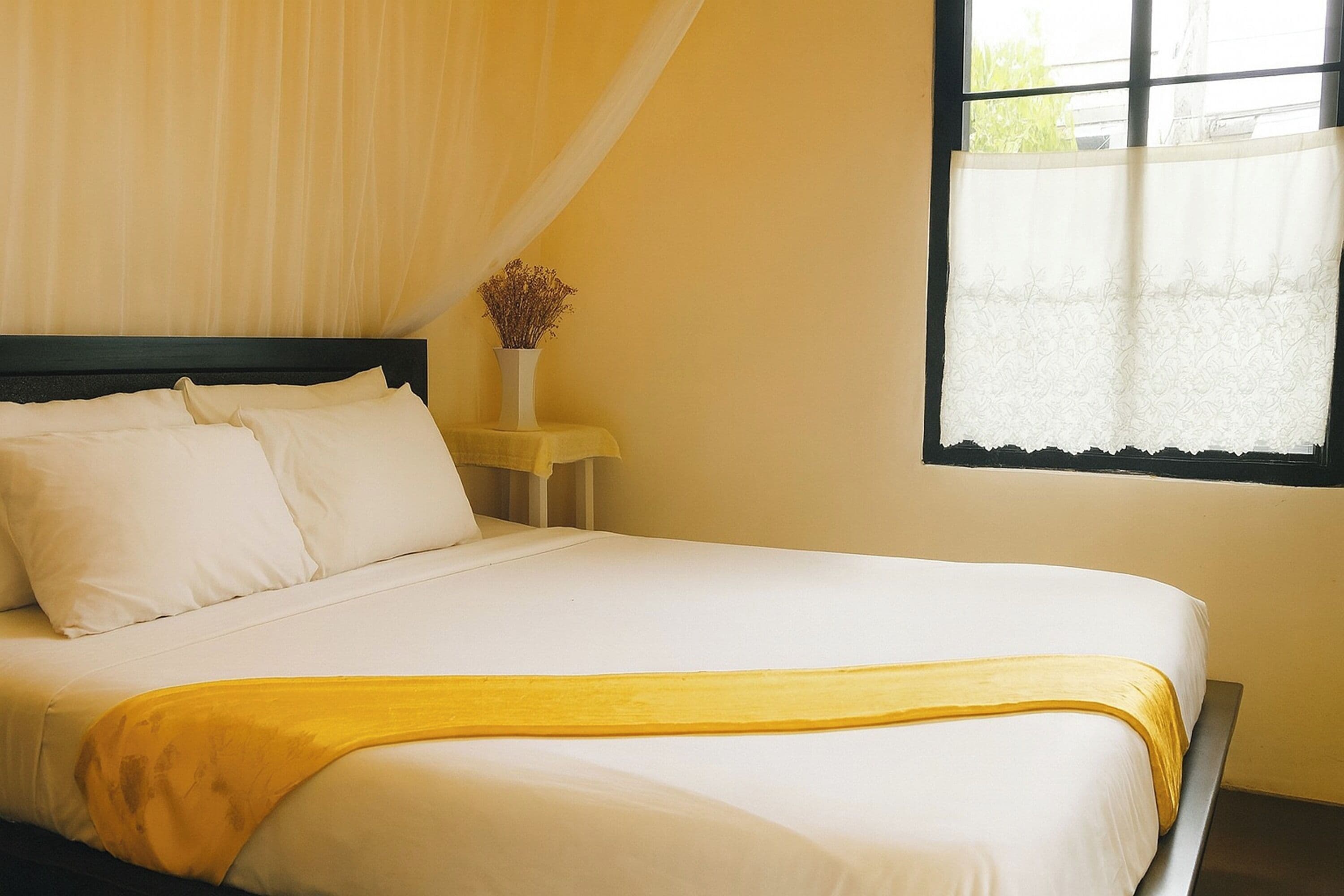 Ropa de cama de alta calidad y minibar 