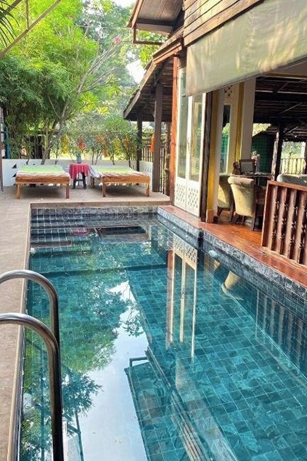 Alberca al aire libre