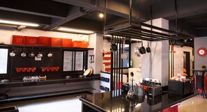Breakfast area - SOHOstel (Chiang Mai)