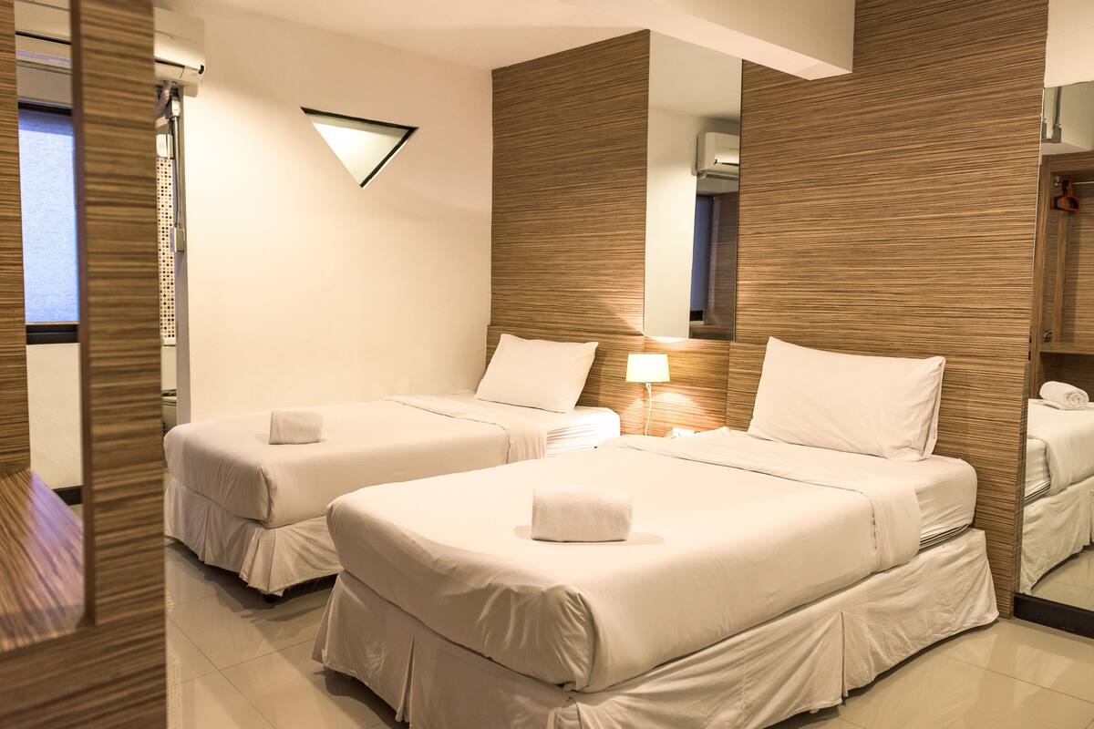 Quarto duplo standard | Cortinas blackout, Wi-Fi de cortesia