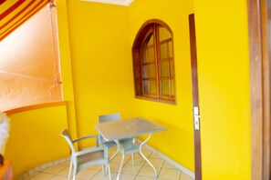 Deluxe Studio Suite | Balcony - Residence Vanestelle (Abidjan)