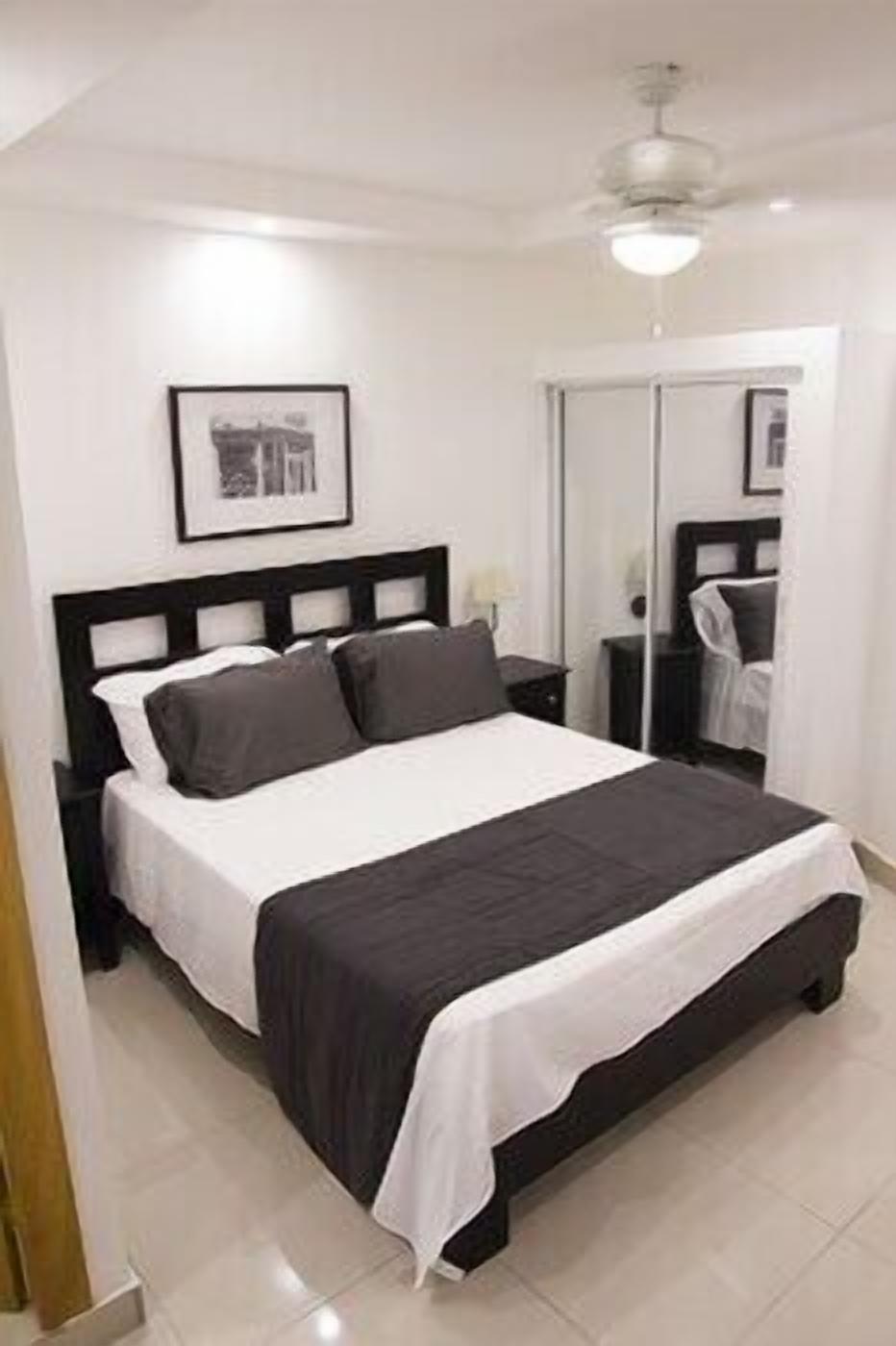 1 bedroom, hypo-allergenic bedding, in-room safe, desk