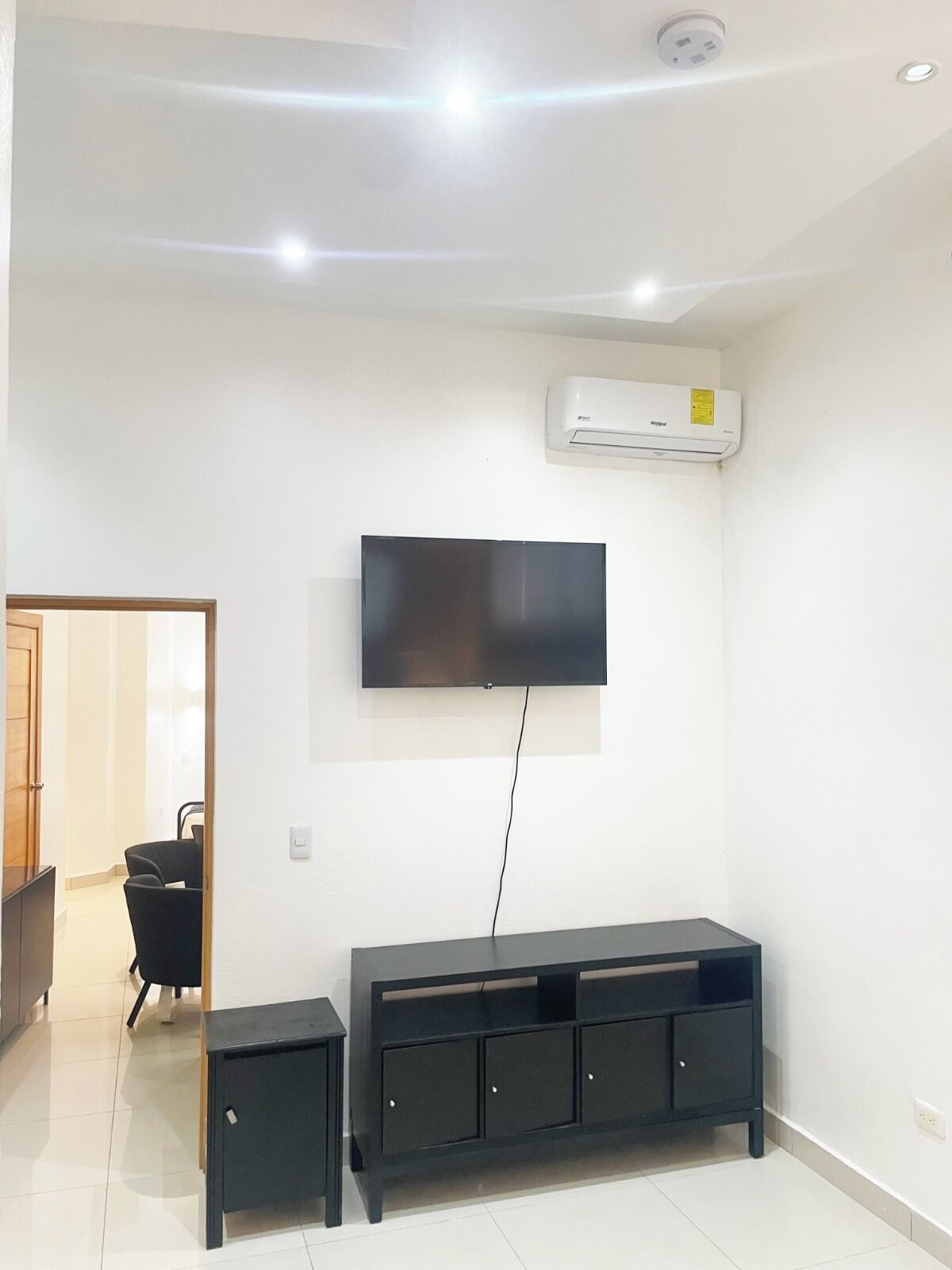 Deluxe Apartment, 2 Bedrooms, Non Smoking, 2 Bathrooms | Living area | 42-inch Smart TV with digital channels, TV