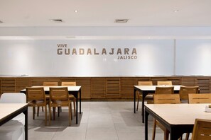 Café da manhã, almoço e jantar