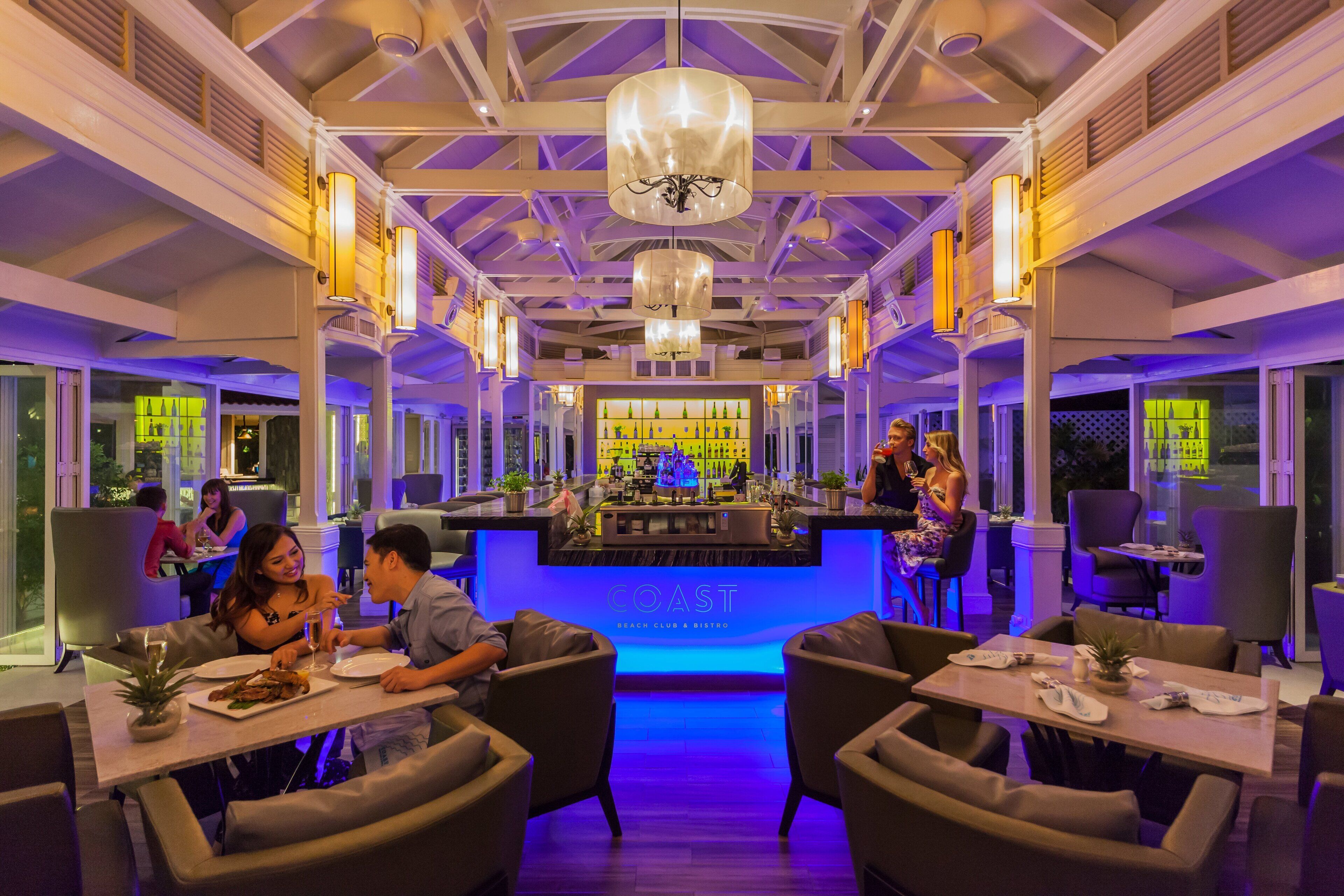 4 restaurants, breakfast, lunch, dinner served; international cuisine