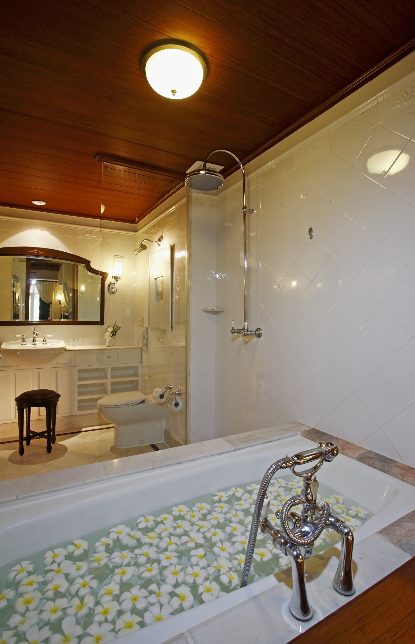 Minibar, in-room safe, desk, laptop workspace