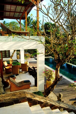 Villa, 3 Bedrooms | Terrace/patio - Villa Matahari Terbenam (Mataram)