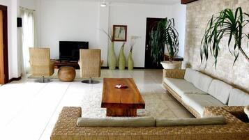 Villa, 3 Bedrooms | Living room | 40-inch flat-screen TV with cable channels, LCD TV, DVD player