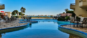 Magic Beach Resort